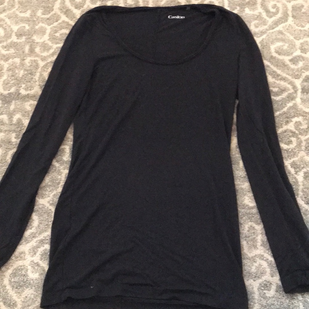 Caslon Black long sleeve tee